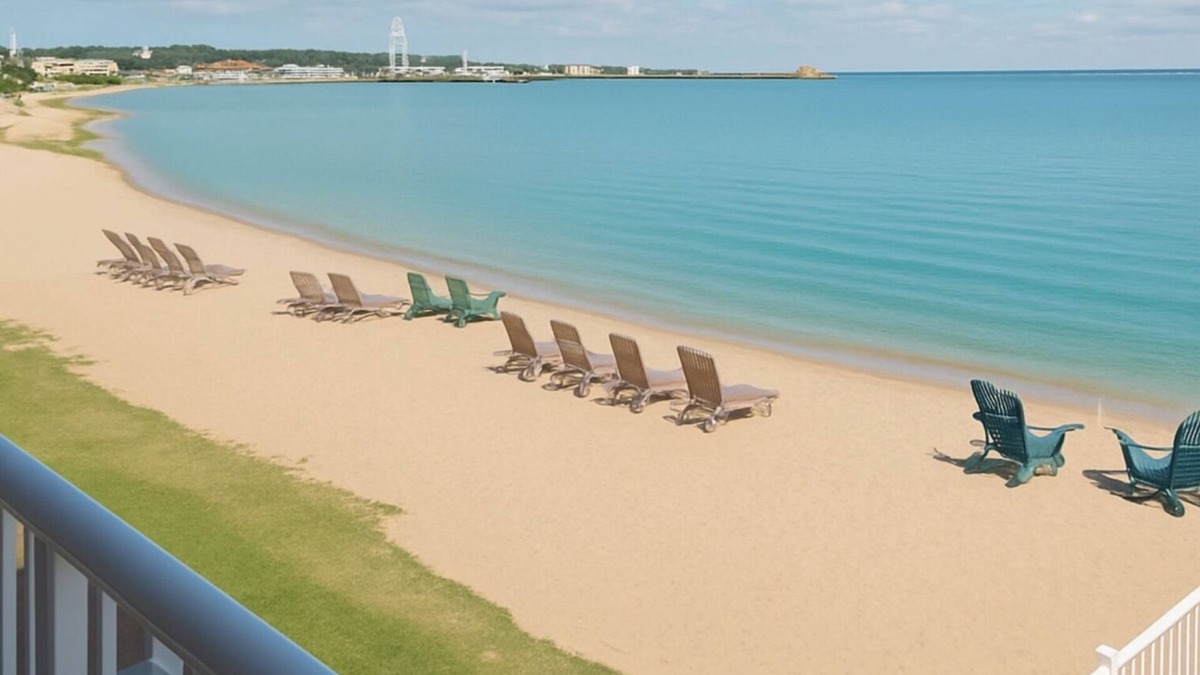 Mackinaw City Hotel | Bridge Vista Beach - Hotel & Convention Center