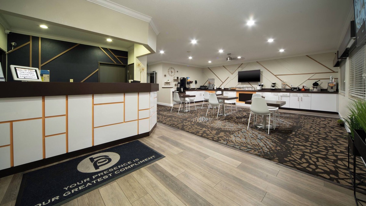 Fremont Hotel | BridgePointe Advantage by BPhotels