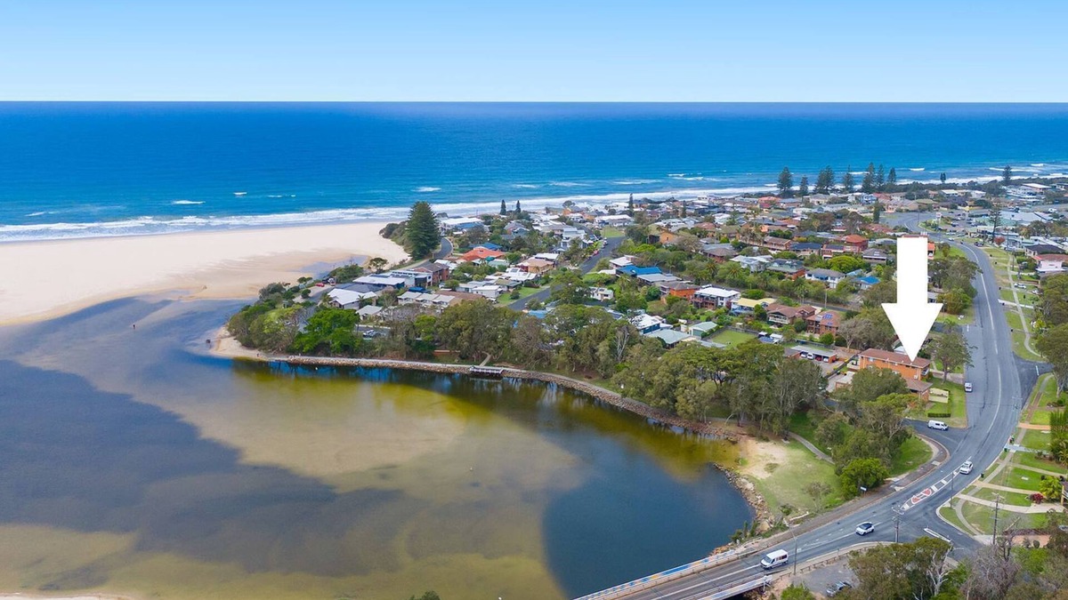 Lake Cathie Apartment | Bridgeview - Relaxing Getaway Near Surf Beach, Lake and Sand
