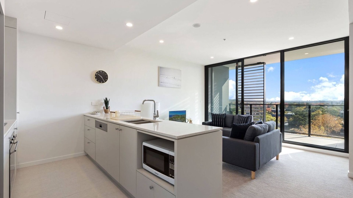 Turner Apartment | Bright 1-Bed Apartment Near City Centre