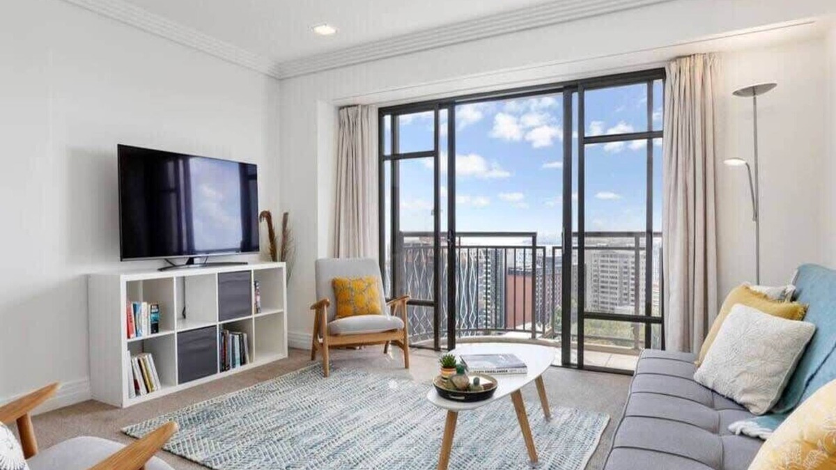 Auckland Central Business District Apartment | Bright 1 Bedroom Beauty with Balcony Zodiak Stays