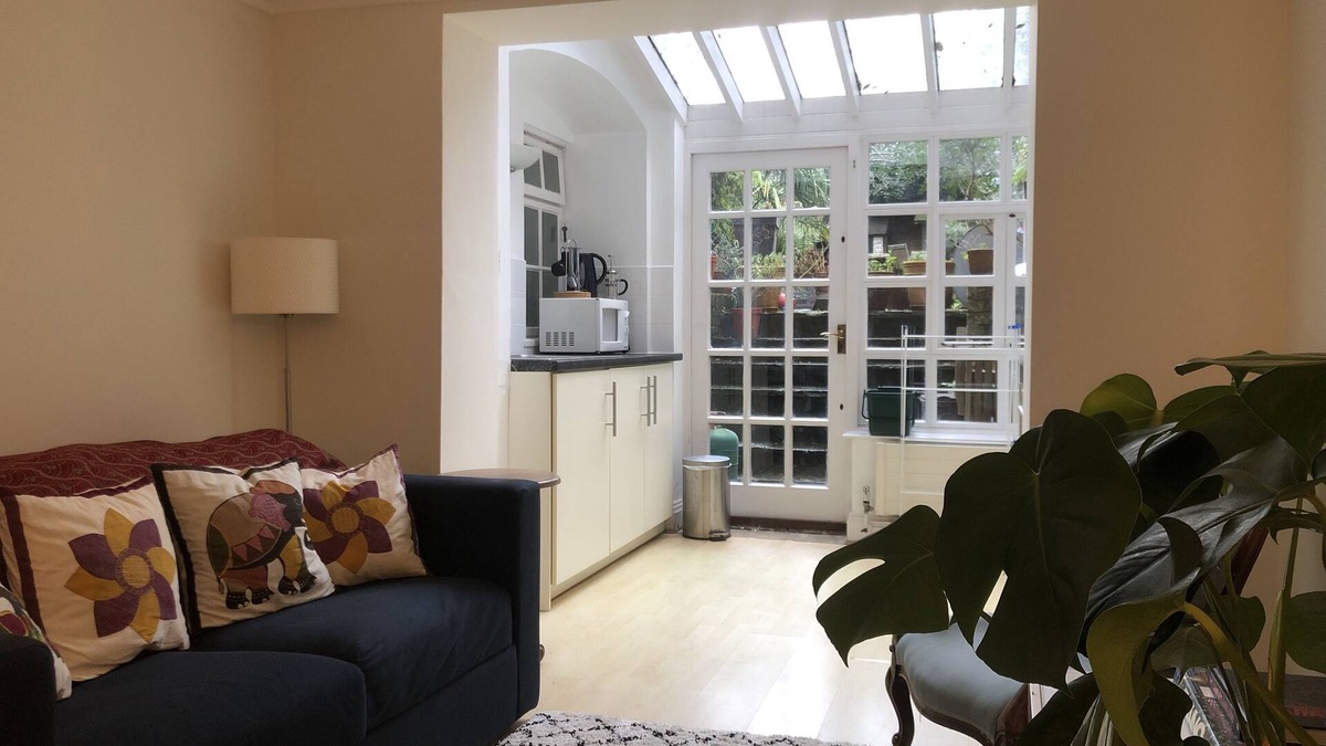 Camden Town with Primrose Hill Apartment | Bright 1-bedroom flat in the heart of Camden Town