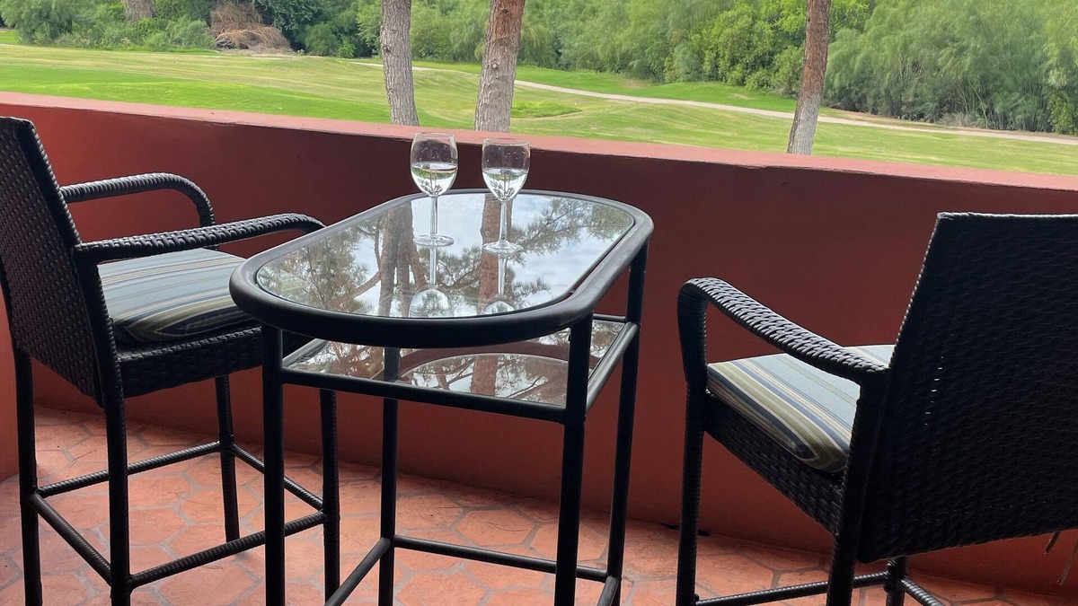 Paradise Valley Village Condo | Bright 1BD/1BA Condo