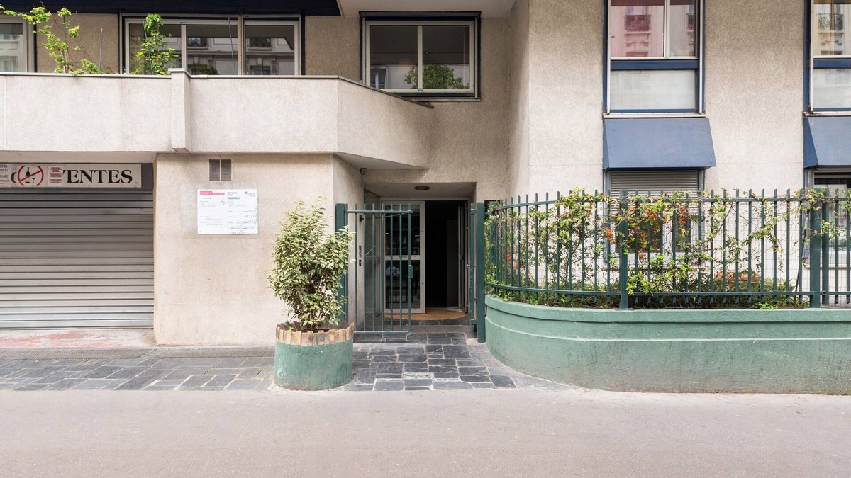 Quartier de la Goutte-d'Or Apartment | Bright 1BD Apartment with Patio, Near Sacré-Cœur