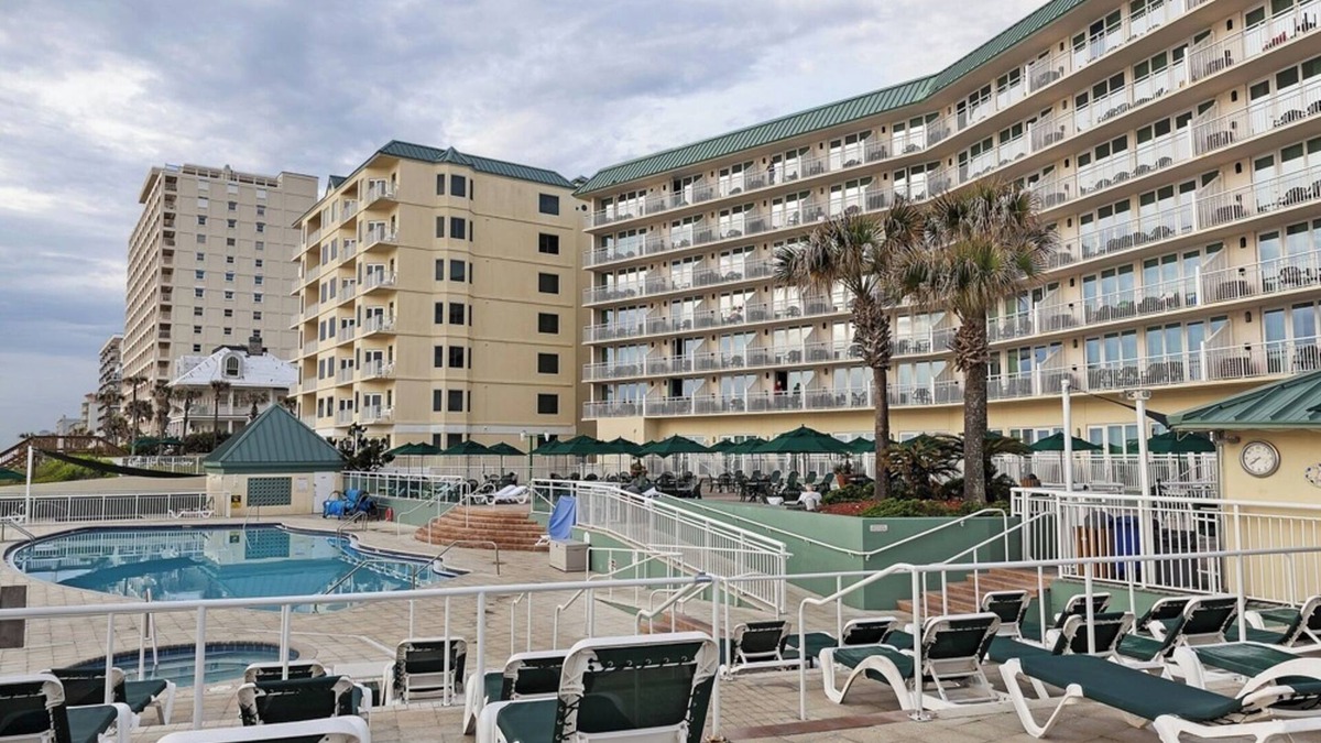 Ormond Beach Resort | Bright 1BR w/Ocean Views, Private Balcony, Resort Amenities & Full Kitchen