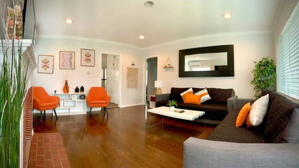 Alhambra House | Bright 2 Bedroom Cozy HOUSE! Pasadena/Alhambra Prime Location! Dogs OK!