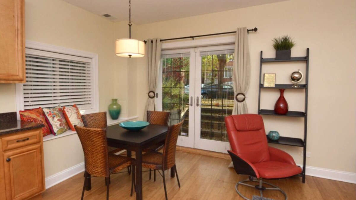 Wrigleyville Condo | Bright 2BR Apt w/Private Entrance & Laundry by AllSet Turnover