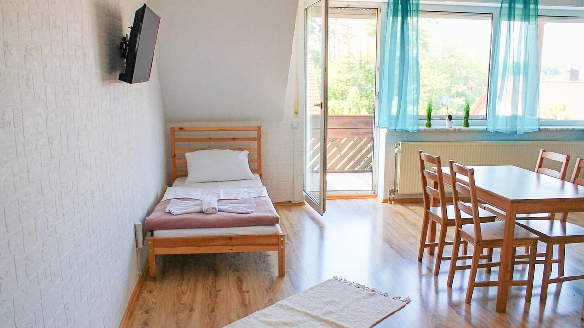 Bodenwoehr Apartment | Bright 3 room apartment in Bodenwöhr (ID 201 / WE9)