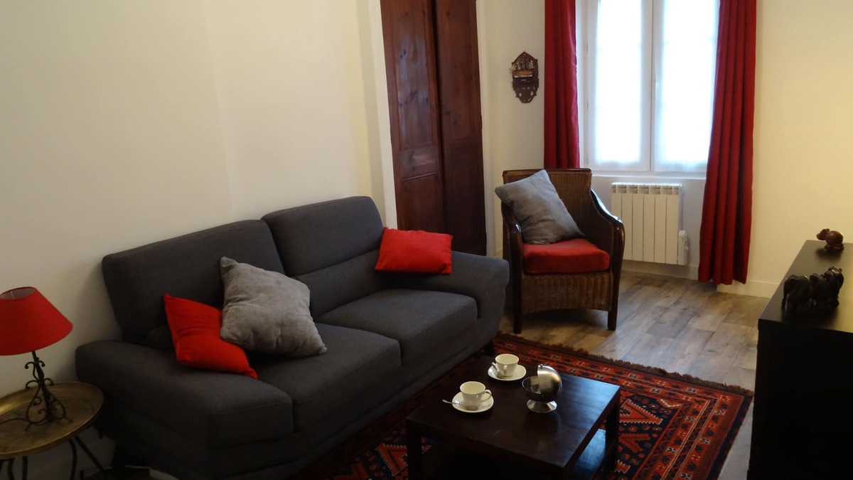 Granville Apartment | Bright 4-room duplex 300 m from the beach (wifi)