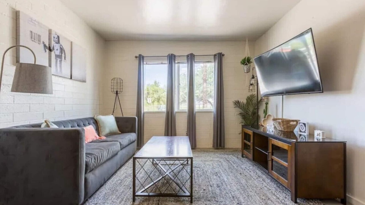 Rincon Heights House | Bright 4BR Getaway – Yard & Perfect Group Escape!
