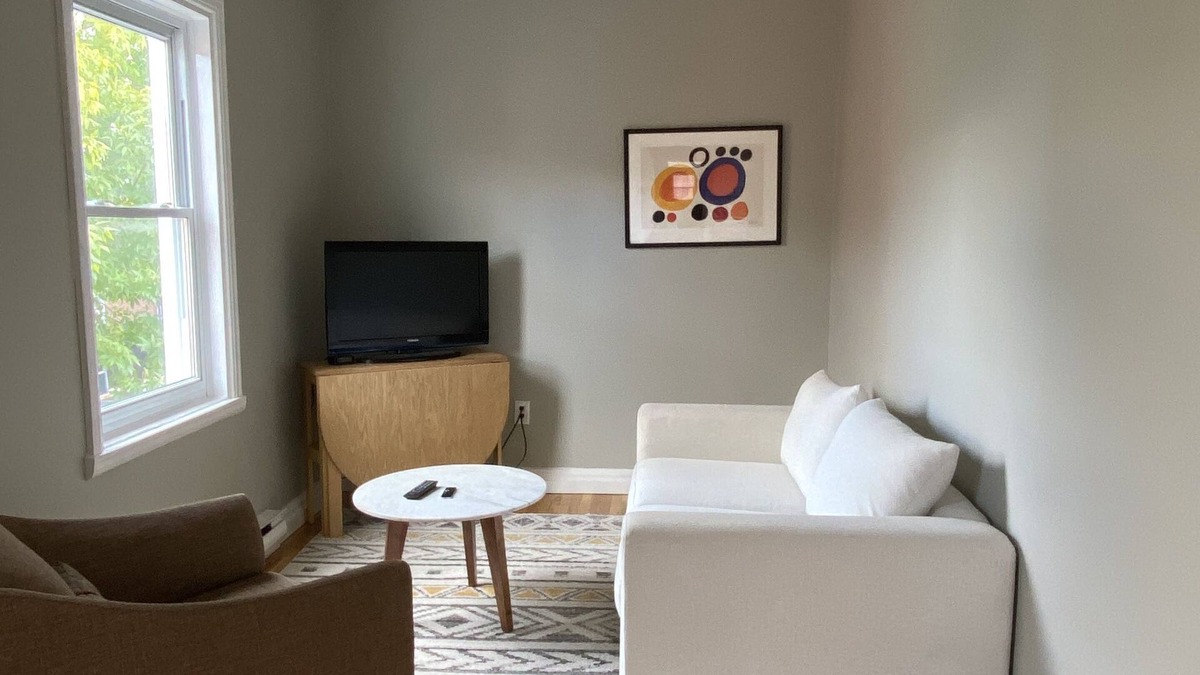 LaSalle Apartment | Bright and cozy newly renovated space - 2 bedroom with an extra futon bed
