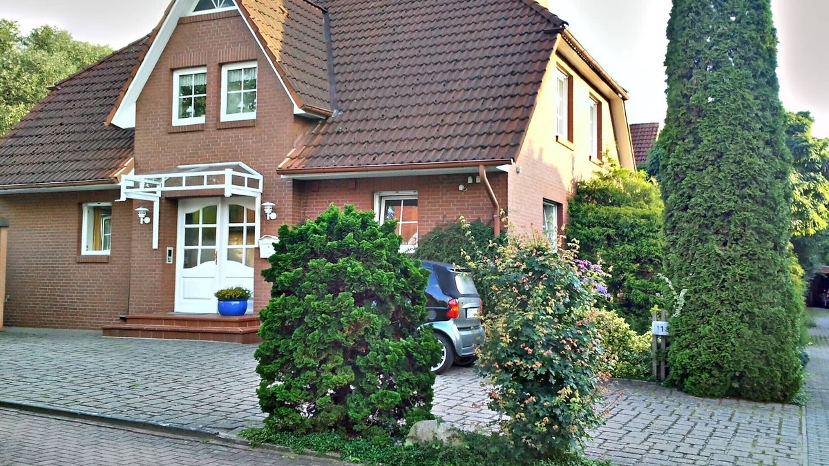 Lohbrugge Apartment | Bright and friendly apartment in the sunniest part of Hamburg