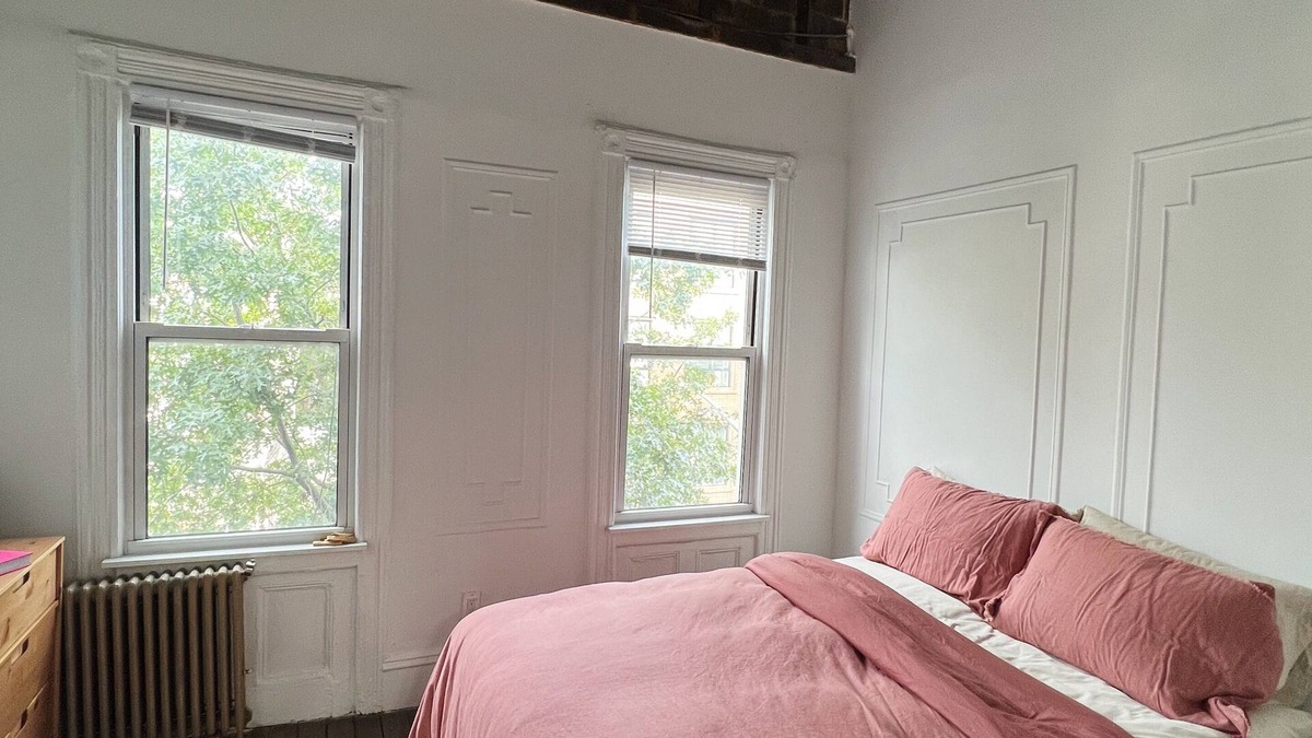Greenpoint Apartment | Bright and Spacious 2 Bedroom Apartment in Prime Greenpointn