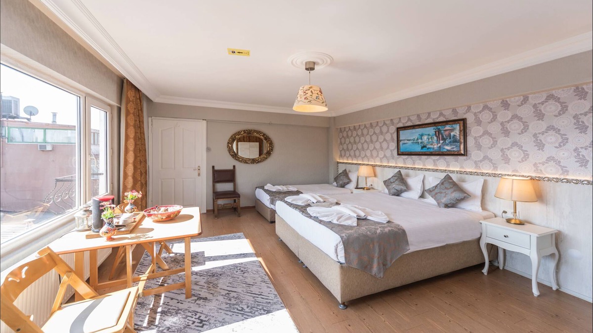Sultanahmet House | Bright and spacious apartment only a few steps from Blue Mosque