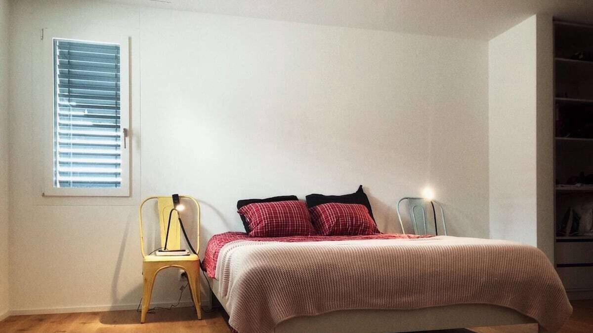 Sattel House | Bright and spacious family home in the Swiss mountains.