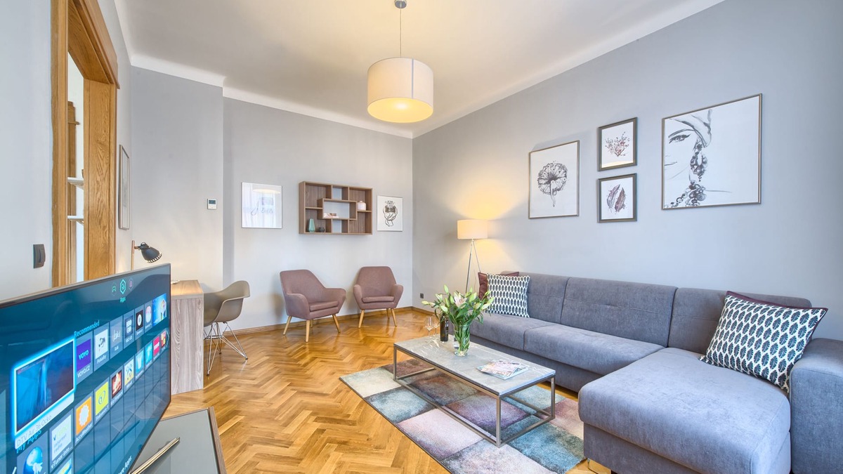 Josefov Apartment | Bright And Spacious Historical Two-Bedroom Apartment | Dusni