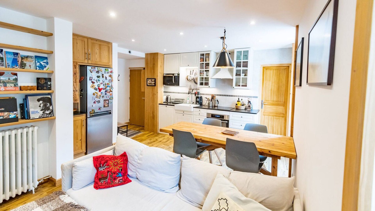 Les Tines Apartment | Bright Apartment At The Door Of Chamonix