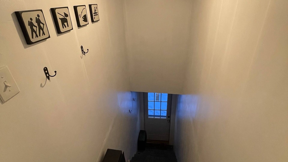 Franklin Apartment | Bright apartment close to downtown.
