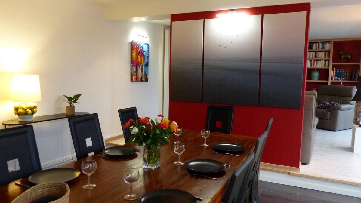 Moulins Apartment | Bright apartment in Moulins with terrace near the center