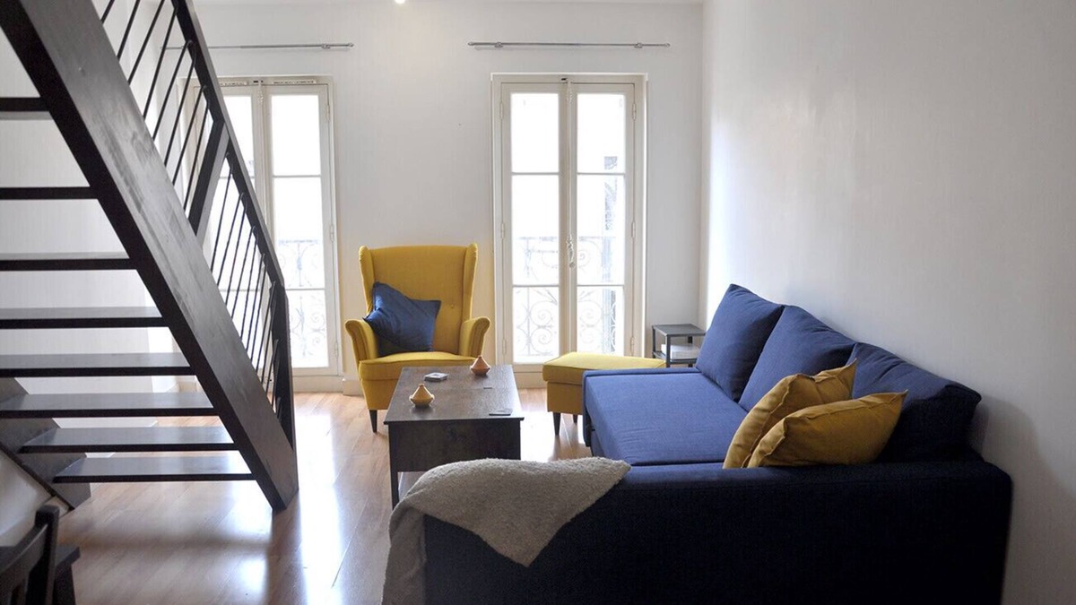Les Grands Carmes Apartment | Bright apartment - near the Old Port