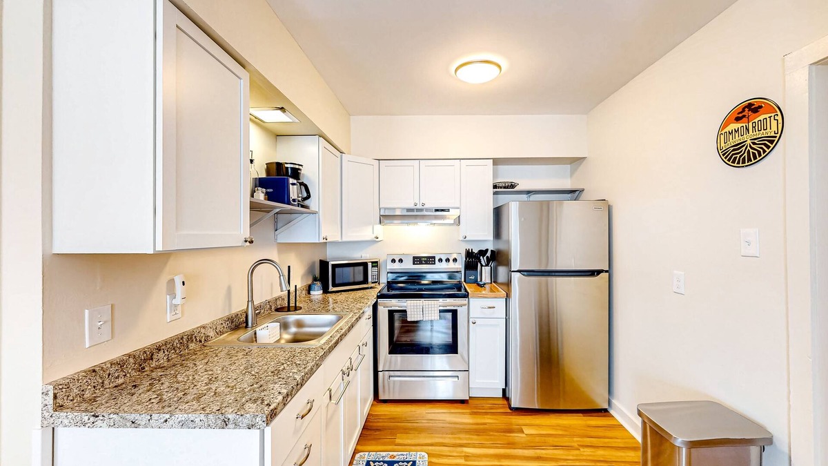 Glens Falls Apartment | Bright apartment with large covered balcony - steps to town
