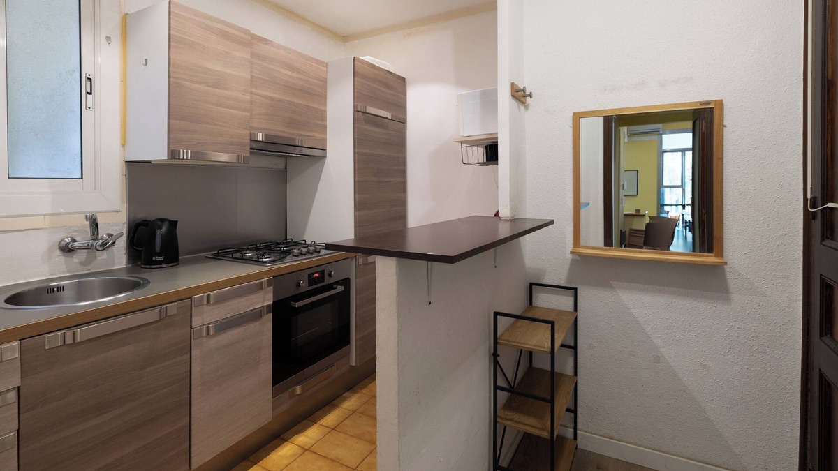 Poblenou Apartment | Bright apartment with balcony in Poble Nou