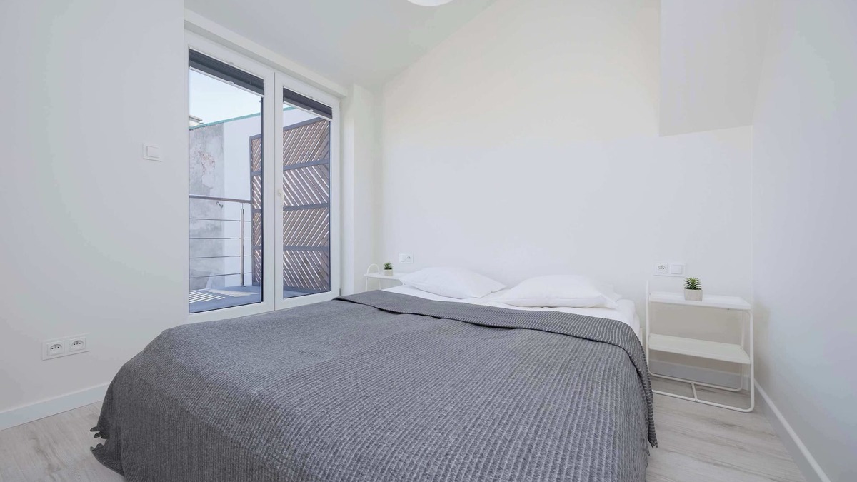 Powisle Apartment | Bright Apartments with Air Conditioning Near the Copernicus Science Center in Wa