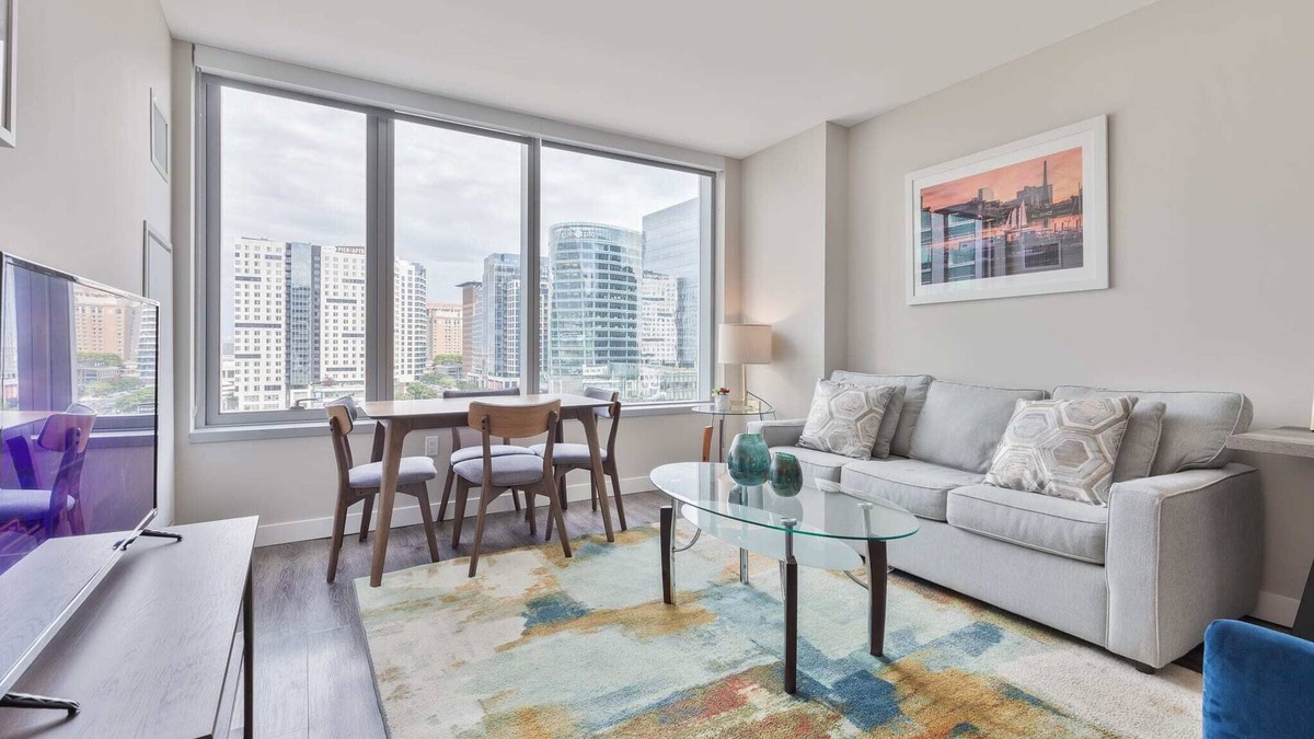 Seaport District Apartment | Bright Apt Downtown with Gym