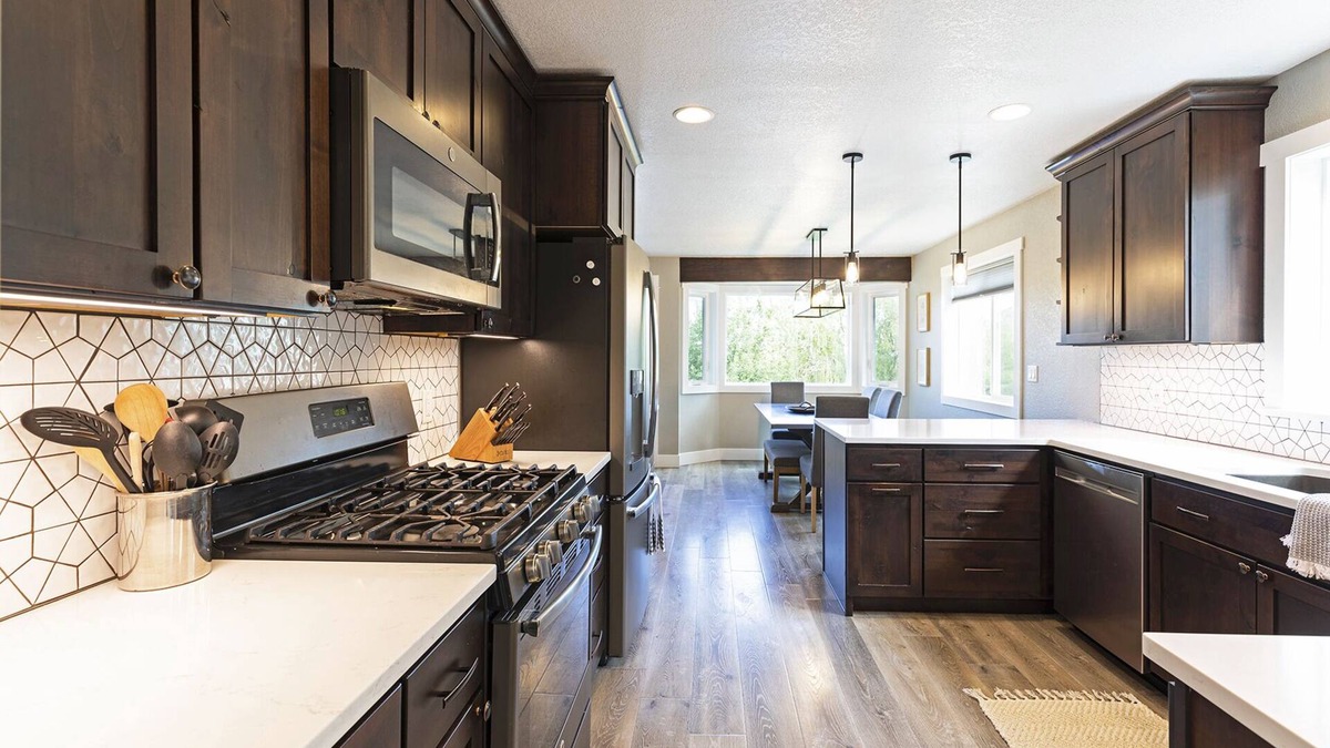 Miller Creek Apartment | Bright, beautifully updated private unit in the Linda VIsta neighborhood - Mountain Views!