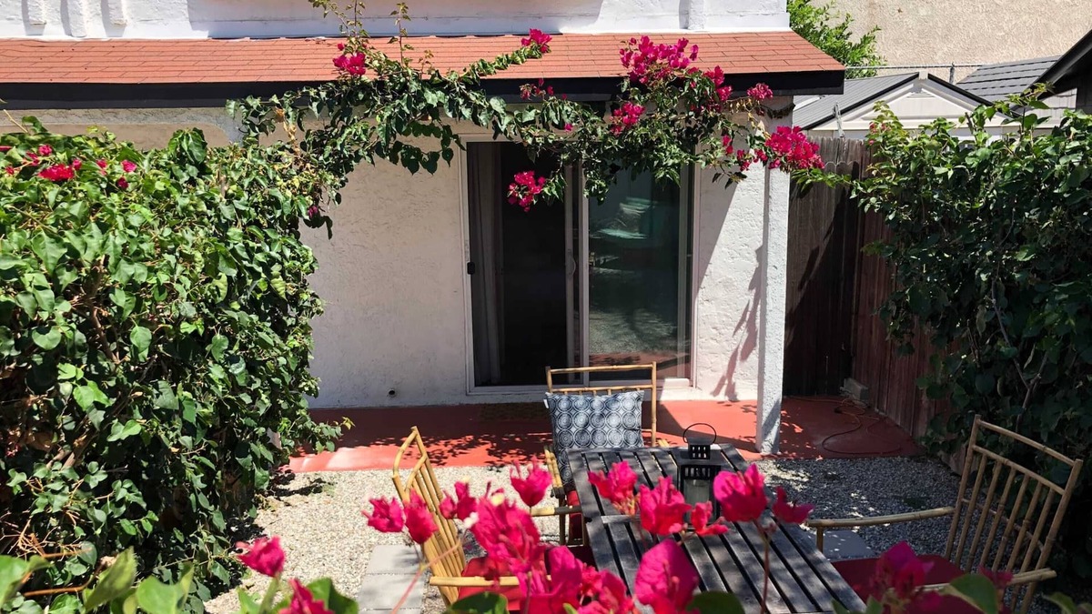 Pacific - Edison House | Bright Bohemian Bungalow w/Patio & Gated Parking