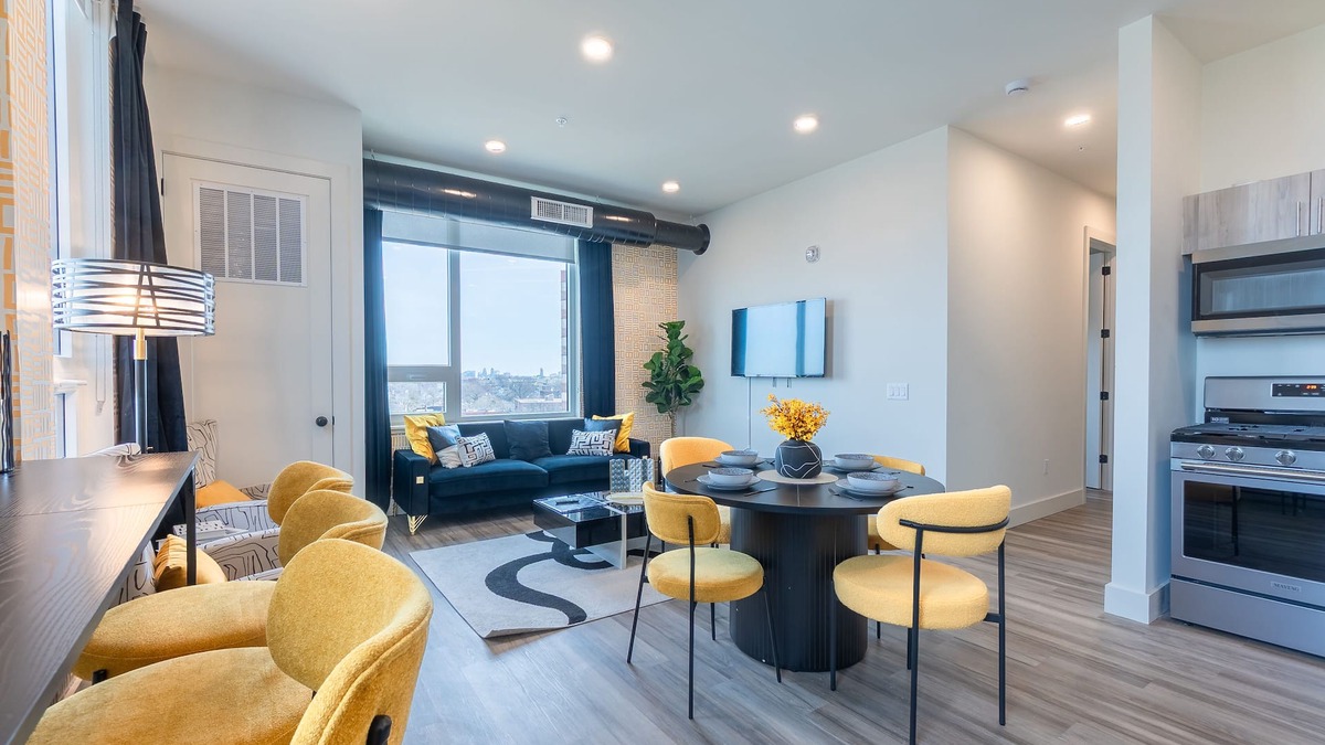 Downtown Newark Apartment | Bright & Bold Escape with NYC Views+Free Parking. Sleeps 9+2Baths! 20% Off 7days