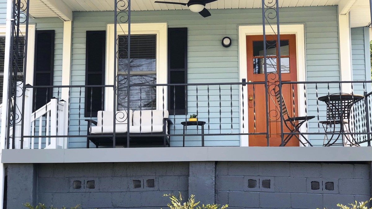 Winston - Salem House | Bright & Breezy near UNCSA & Downtown
