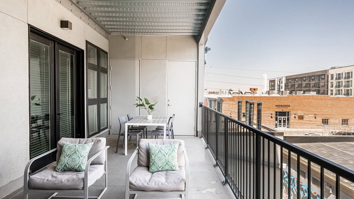 River North Art District Condo | Bright & Breezy | RiNo Art Lofts