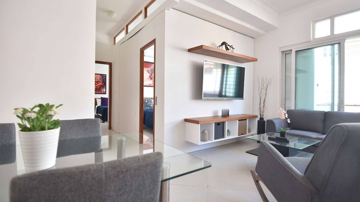 San Anton Apartment | Bright & Clean 2BR in BEST Colonial Zone Location