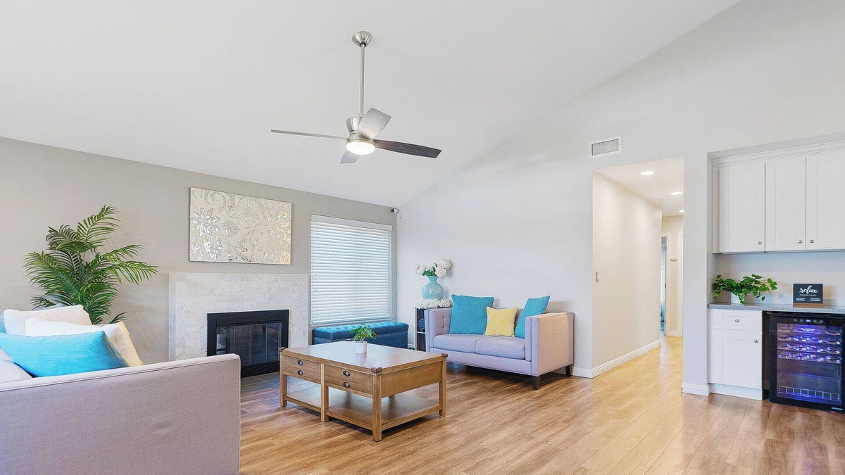 Mira Mesa House | Bright Cozy 3b/2b with nice backyard & BBQ