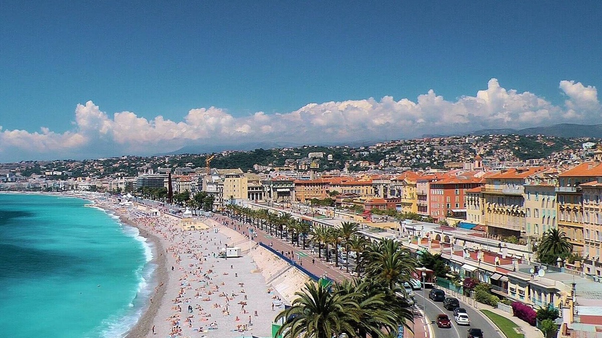 La Madeleine Apartment | Bright F1 40 M² South 5 min from the Beach on Feet WEB SHEETS