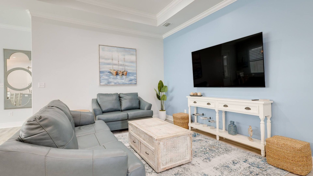 Foley House | Bright Foley Home w/Patio - 7 Mi to Wharf & Beach