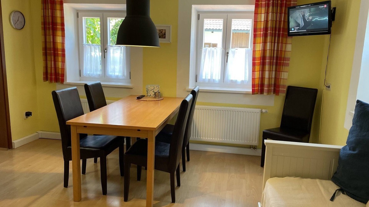 Weissbach Apartment | Bright, friendly apartment on the right one -4 persons, 44sqm, 1 bedroom with fireplace