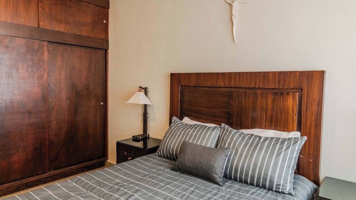 Huejotzingo House | Bright Home with Pool near Valquirico & Airport