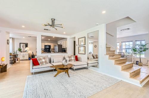 Leander House | Bright & Luxury Entire House in Peaceful Neighborhood