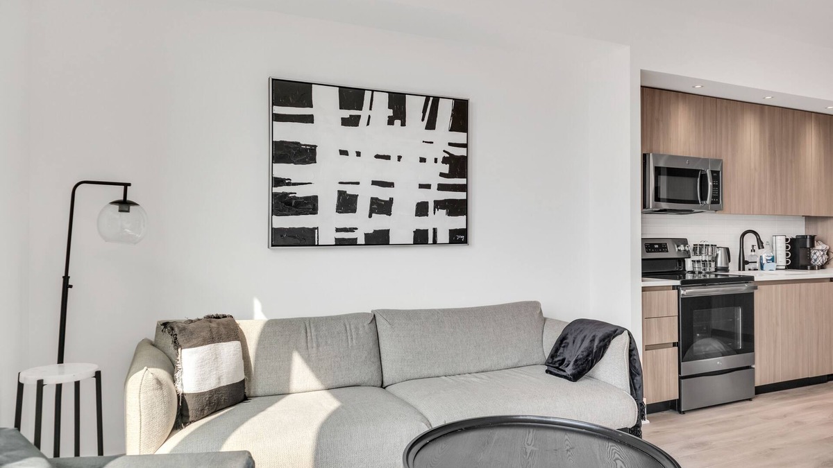 McLean Apartment | Bright Monochromatic 2BR in Tysons w/Amenities + Pools/Gym/Boro Area