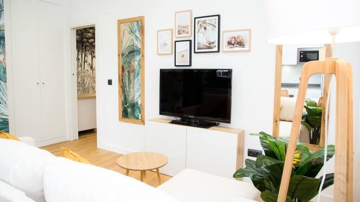 Valladolid Condo | Bright New Apartment - Green area/Cozy/Quiet/Wifi