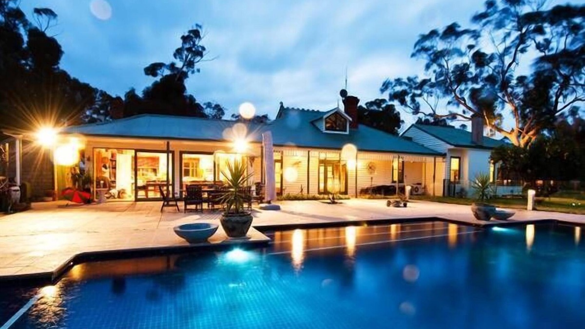 Moama House | Bright on the Murray