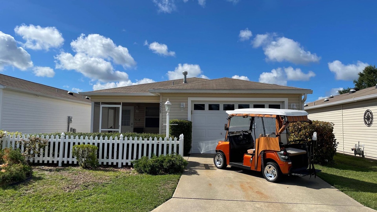 Lynnhaven Villa | Bright, Open Retreat w/Stylish Flair & Easy Access to The Heart of The Action