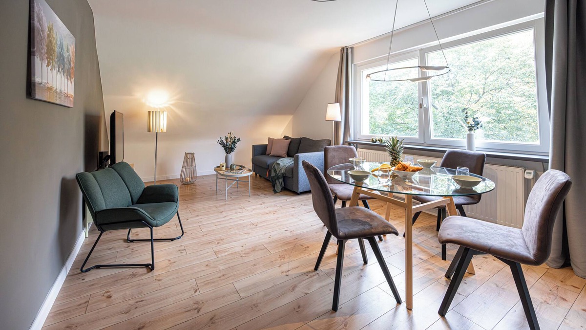 Ahrensburg Apartment | Bright & quiet, 200m to the subway