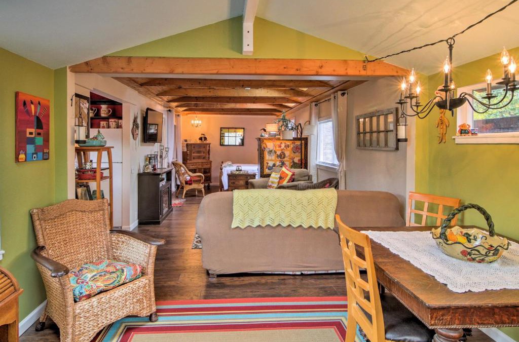 Snohomish Apartment | Bright Snohomish Studio Steps to Centennial Trail!