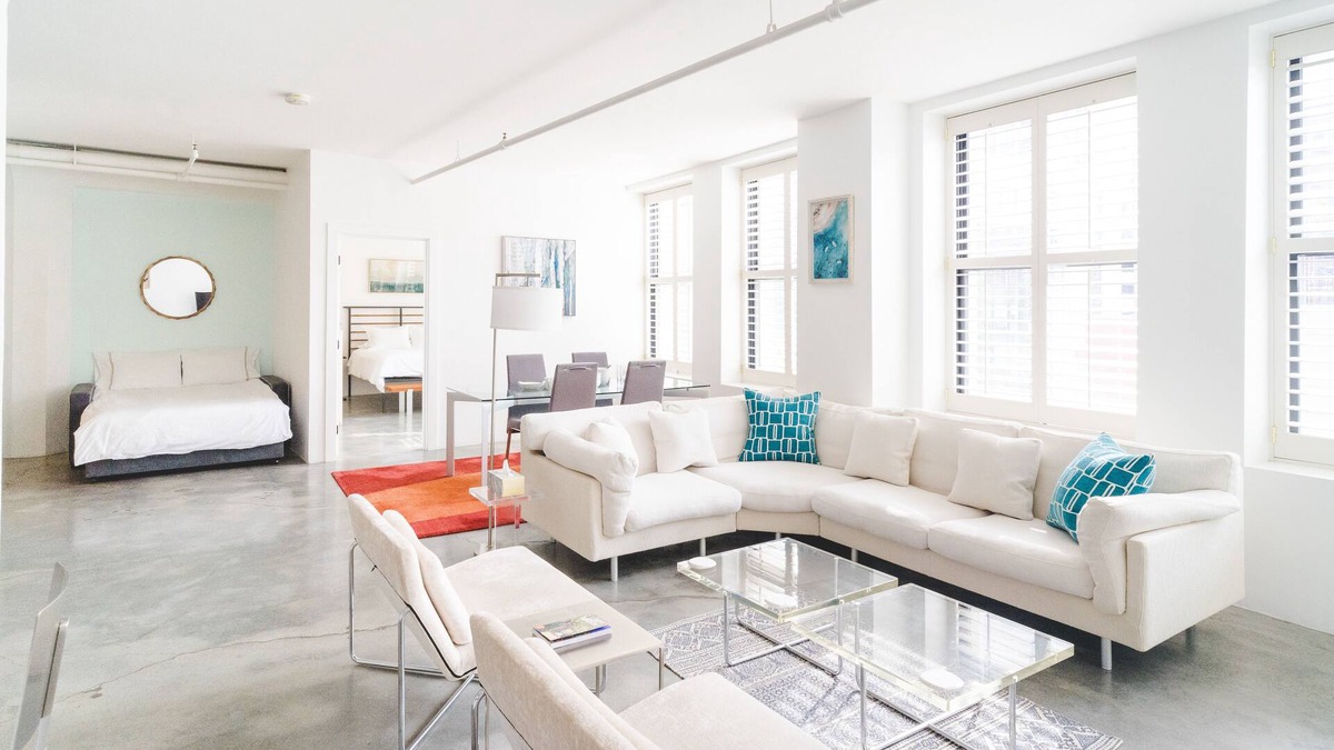 Boston Financial District Condo | Bright & Spacious Loft Steps to the Freedom Trail