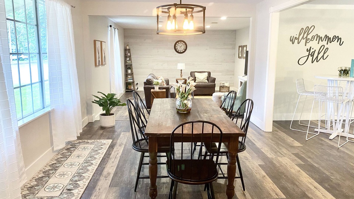 Fredericksburg House | Bright, Spacious, Family-Friendly, 8 Blocks to Main St