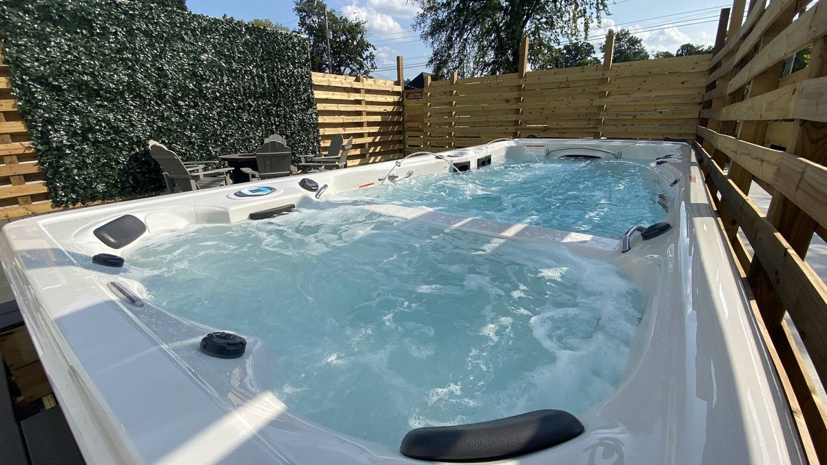 Chattanooga House | Bright stylish home minutes to downtown! New build with HUGE pool/hot tub combo!