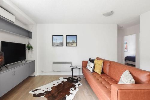 Richmond Apartment | Bright, Stylist apartment in Richmond Terrace